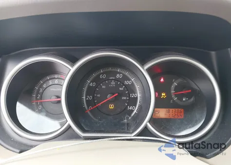 2011 Nissan Versa 1.8Sl z USA, uszkodzony, nr VIN 3N1BC1CPXBL404334